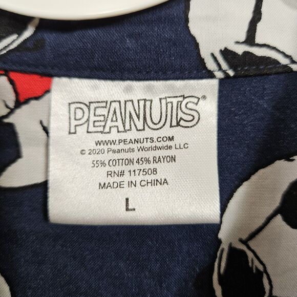 Peanuts Snoopy Button Up Shirt Blue Mens Large EUC! - Picture 7 of 7